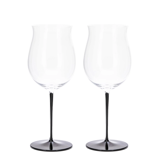 Beyond the Pour Why 2026 is the Year of Maximalist Cocktail Glassware