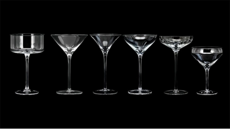 The Low-Sugar Guide How Do You Make Sour Mix for Cocktails and Pair with Elegant Cocktail Glasses